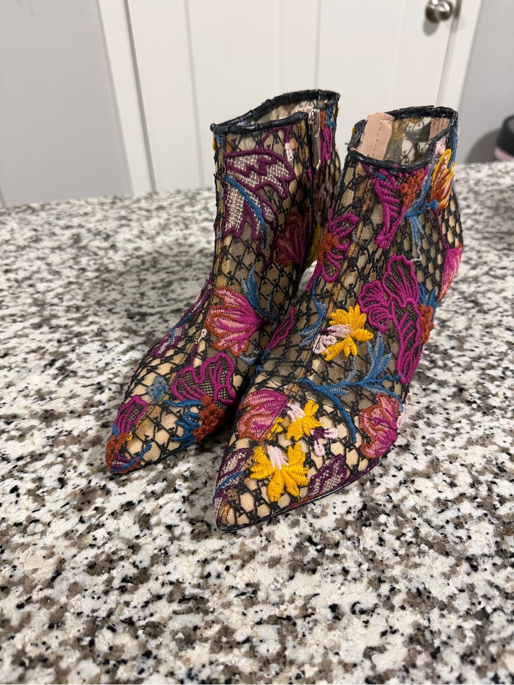 Sam Edelman Embroidered Floral Ankle Boots Multicolor Size 5.5